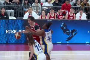 对手确实很壮！但和咱们张子宇相比，还是不够看啊😂